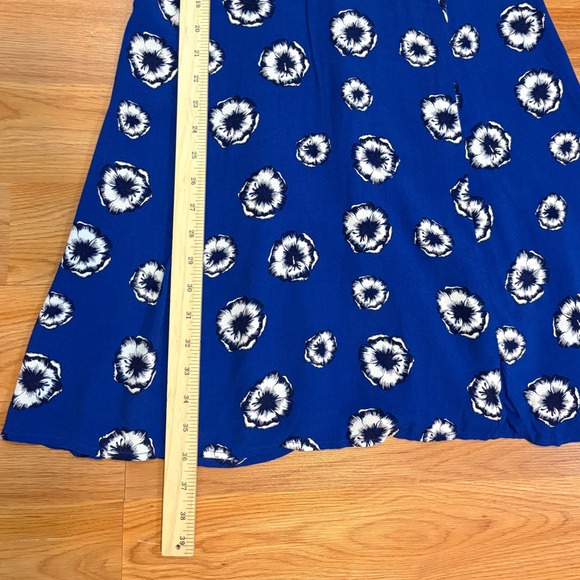 COPY-Gap Blue Floral Short Sleeve V Neck Dress Womens Size 4 NWOT - Picture 9 of 9